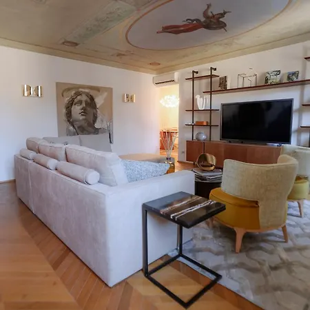 Ponte Vecchio - Partenope Luxury Apartman