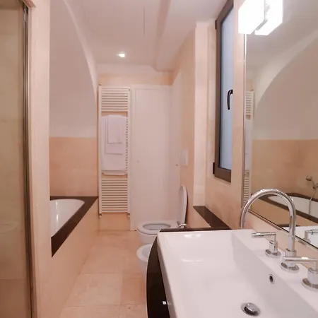 Ponte Vecchio - Partenope Luxury Apartman Firenze
